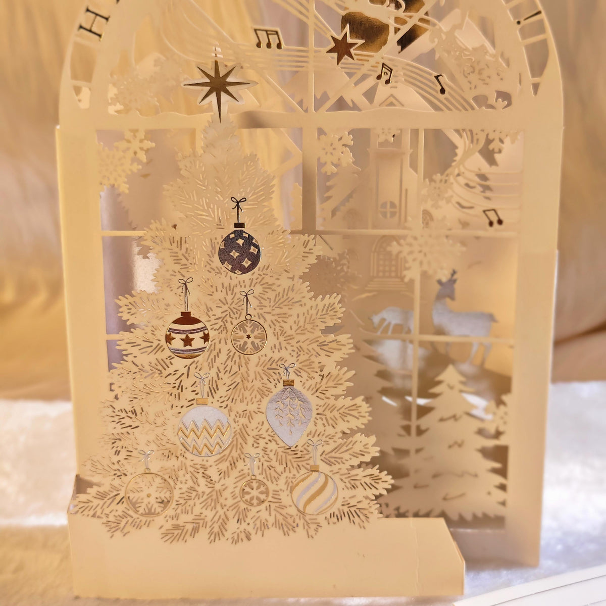 3D Christmas Pop Up Card, White Paper Cut Tree, Holiday Greeting (130mm x 190mm)